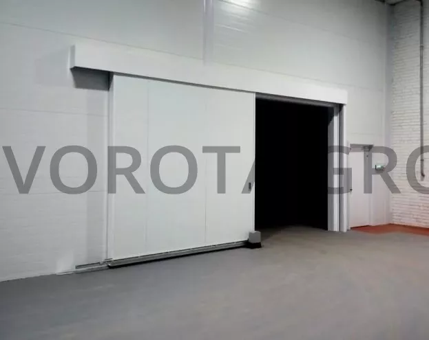 Противопожарные ворота Doorhan откатные 3700х2500