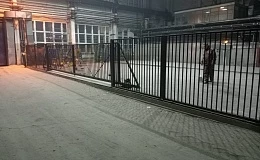 Откатные промышленные ворота